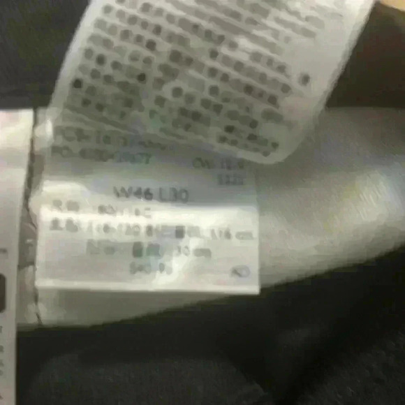 Black men’s Levi Strauss & Co. jeans pants: - Picture 6 of 7